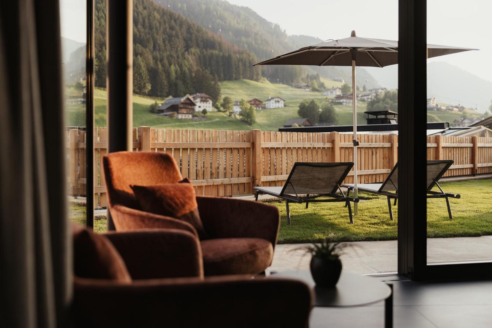 Luxury Chalet Mile Ortisei Exterior photo